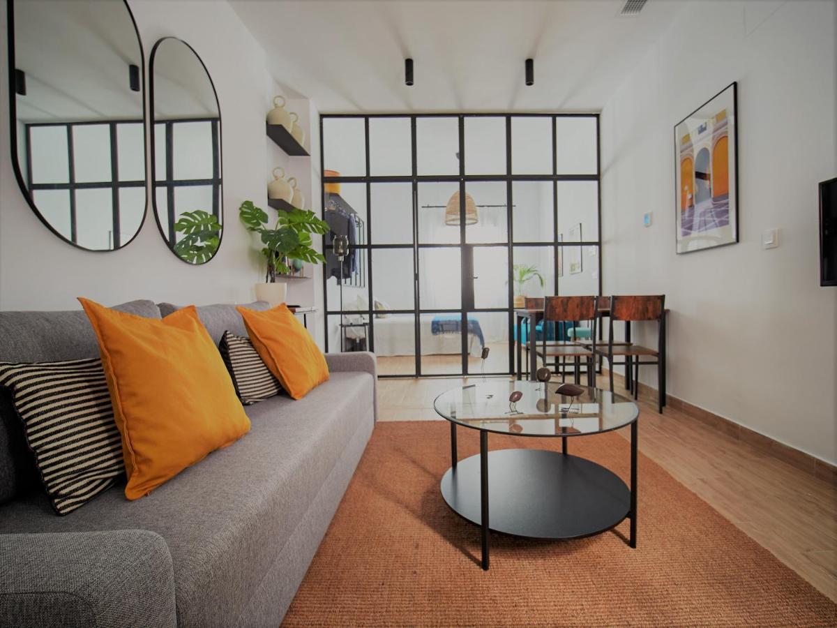Pelicano Seville Apartments Екстер'єр фото